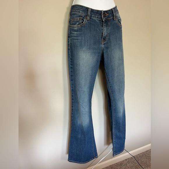 Calvin Klein Womens Flare Jeans Size 6/28 - Picture 6 of 10